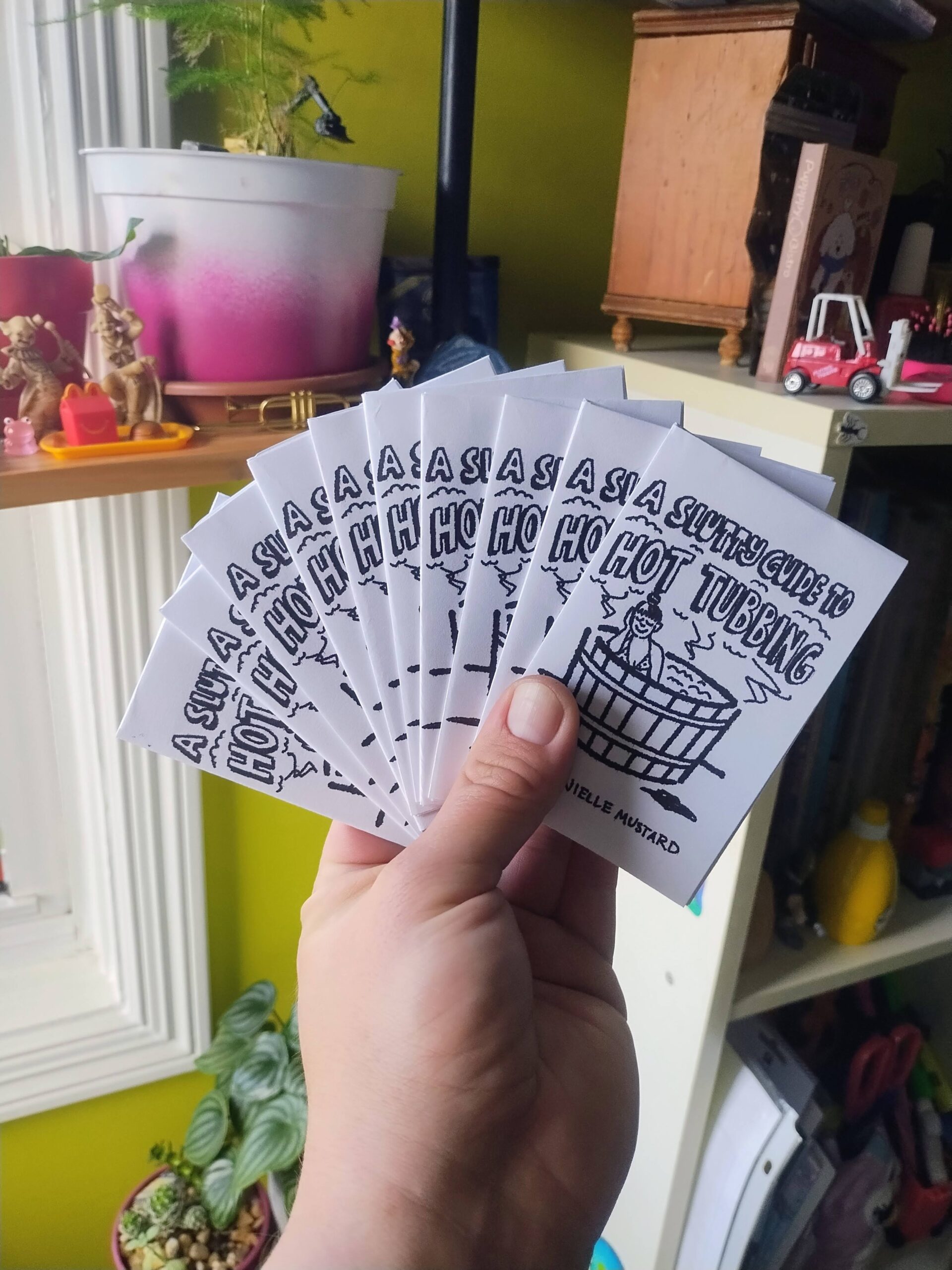 A Slutty Guide to Hot Tubbing